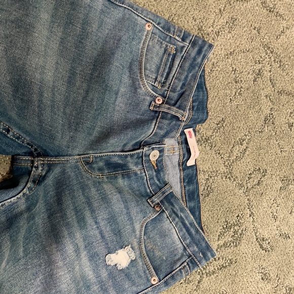 levis - Picture 2 of 3